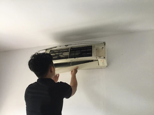 Air conditioning cleaning Ho Chi Minh City