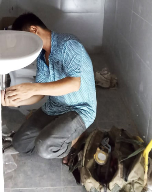 Professional plumbing Ho Chi Minh City