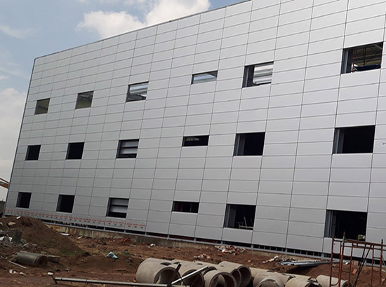 Warehouse construction company Binh Duong