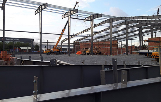 Warehouse construction contractor Long Thanh